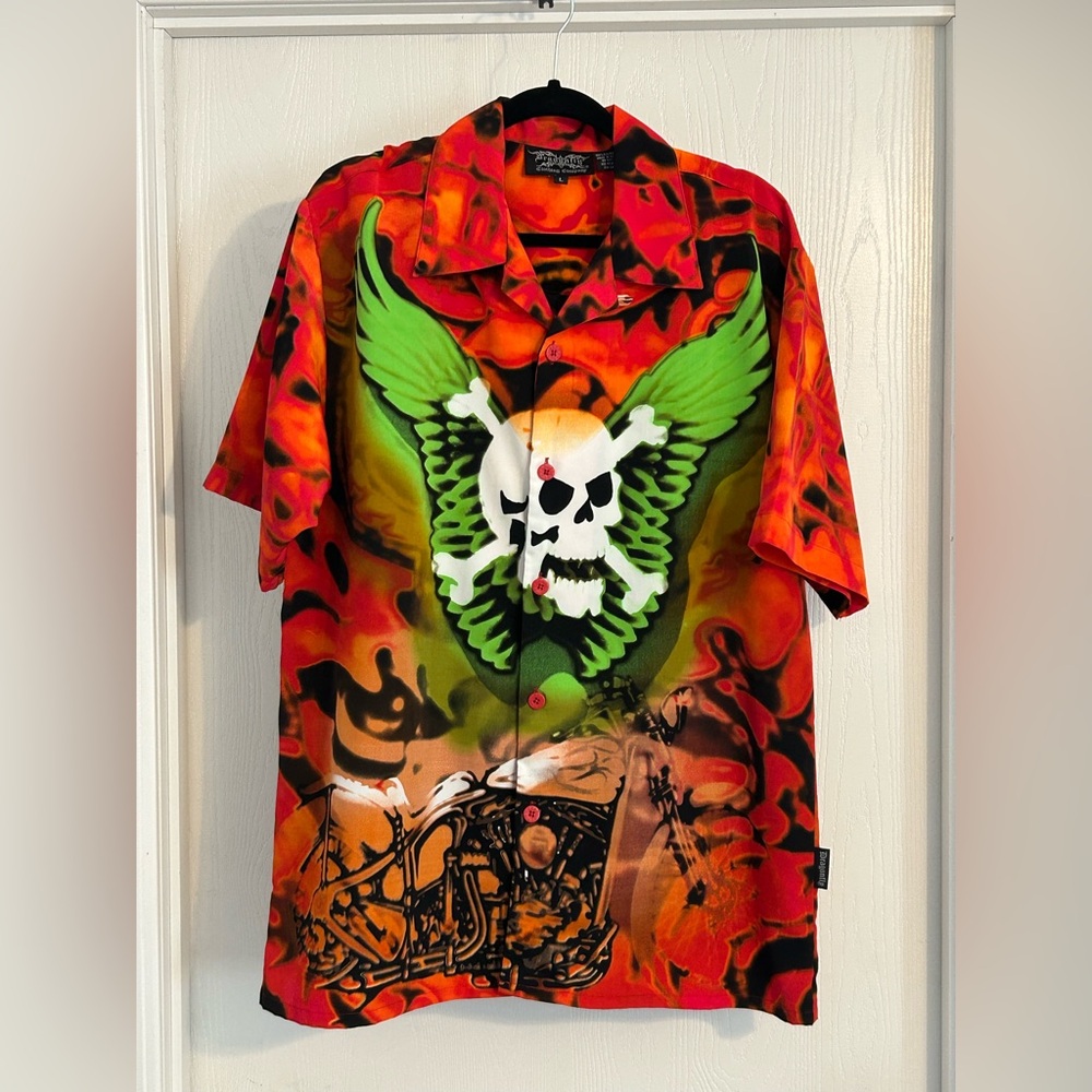 Dragonfly | Vibrant Skull and Wing Casual Shirt | Size Large